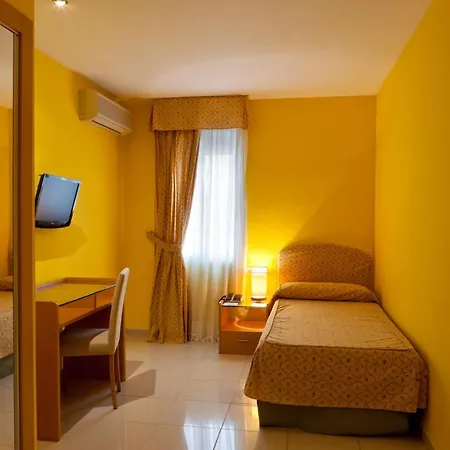 Hotel La Cala 3*