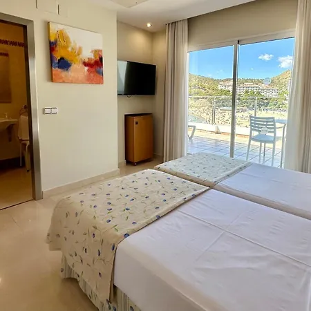 La Cala Finestrat 3*